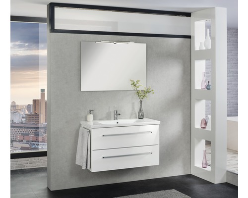 Baie modernă cu dulap de bază pentru lavoar, oglindă și raft