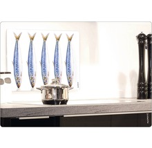 Placă de acoperire pentru plită cu motiv cu pește și o oală de gătit pe o plită.