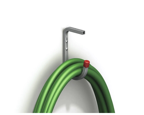 Furtun de grădină pe suport de perete