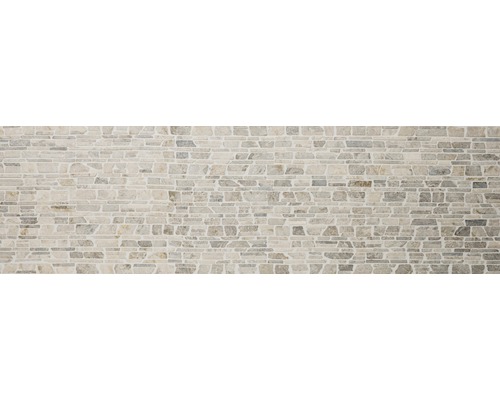 Perete din mozaic de piatră naturală