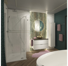 Baie cu duș, lavoar, oglindă și suport pentru prosoape pentru un decor elegant