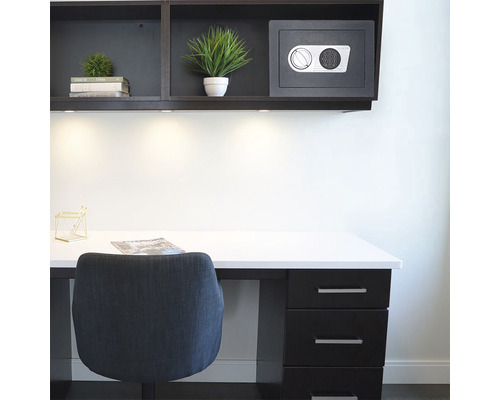 Birou cu masă, scaun de birou, raft de perete și seif pentru mobilă