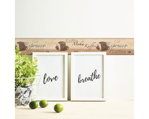 Bordură cu motiv de cafea pe un perete