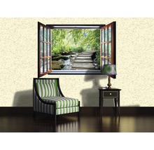 Interior decorativ cu pictură murală fereastră, fotoliu și noptieră