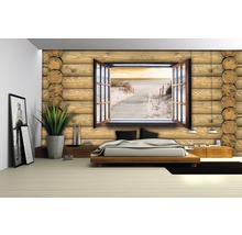 Dormitor cu fototapet cu aspect de lemn și vedere la plajă prin fereastră