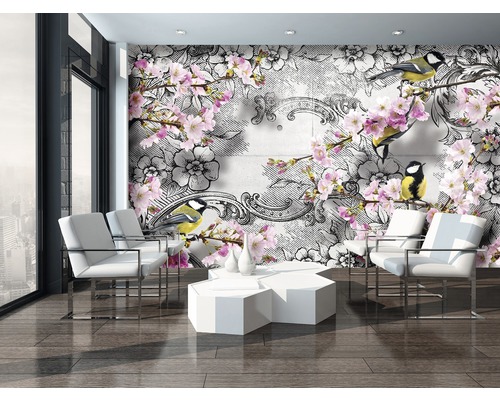 Living modern cu fototapet cu flori, păsări și elemente decorative