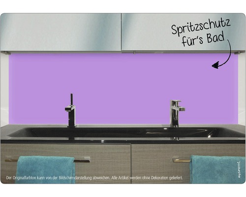 Baie cu perete de protecție în spatele chiuvetei