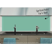 Baie cu perete de protecție împotriva stropilor în spatele chiuvetei