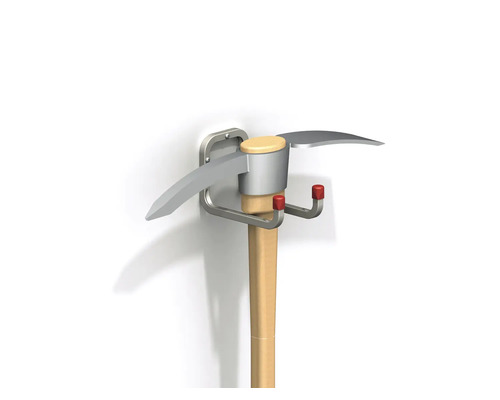 Topor pe un suport de perete