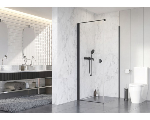 Baie cu duș, toaletă și lavoar