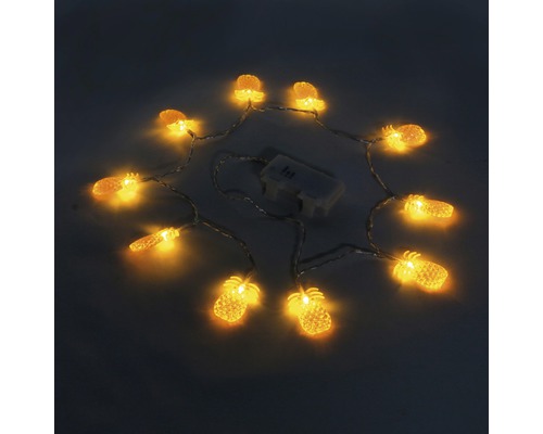 Șir de lumini cu lumini în formă de ananas