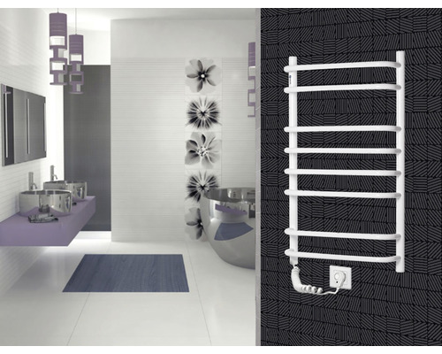 Baie cu suport de prosoape încălzit, chiuvetă și cadă