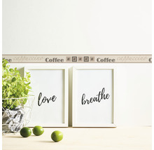 Bordură decorativă cu motiv de cafea și cappuccino pe un perete