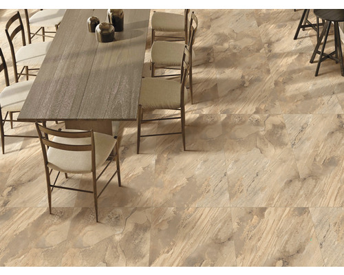 Pardoseală montată cu plăci ceramice cu aspect de piatră naturală în sufragerie