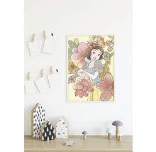 Imagine înrămată cu Albă ca Zăpada și flori ca decorațiune pentru camera copiilor