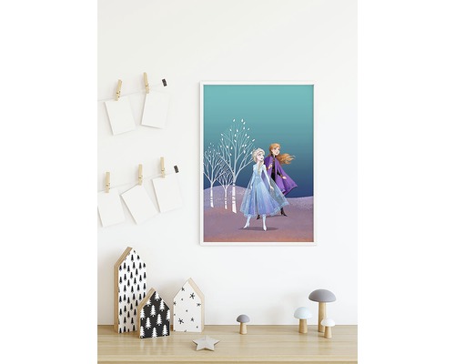 Poster înrămat Frozen cu Elsa și Anna în camera copiilor