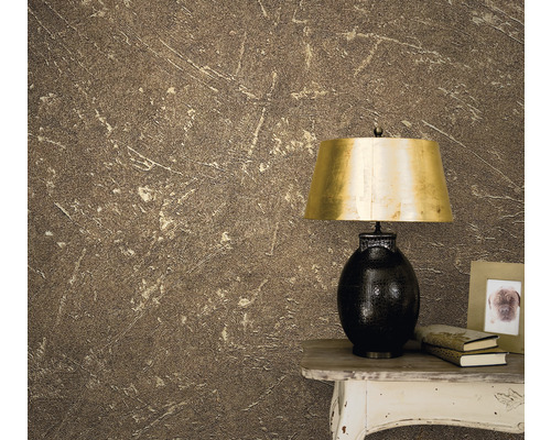 Prim-plan cu tapet modelat într-un interior