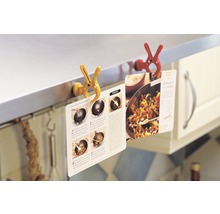 Suport magnetic pentru rețete cu cărți de rețete în bucătărie