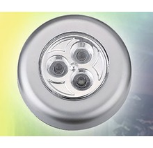 Lumină LED cu trei becuri