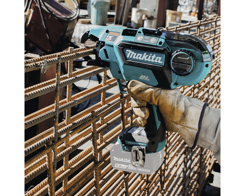 Logo Makita. Mașină de legat cu acumulator pentru îmbinarea oțelului de armătură.