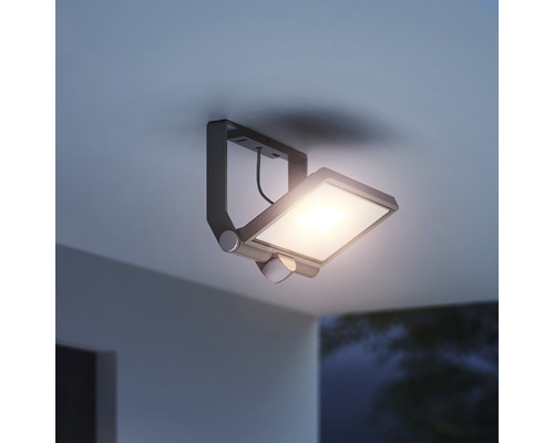 Lumină de plafon cu panou LED și spot reglabil