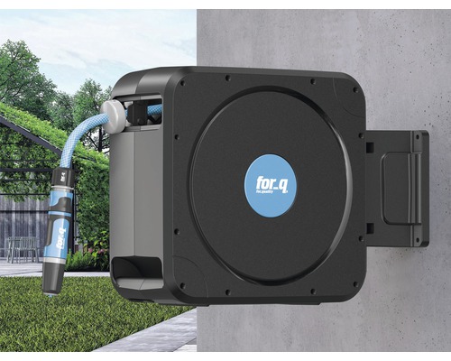 Tambur de furtun montat pe perete cu furtun de grădină de la for.q