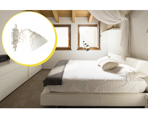 Lampă de perete în dormitor