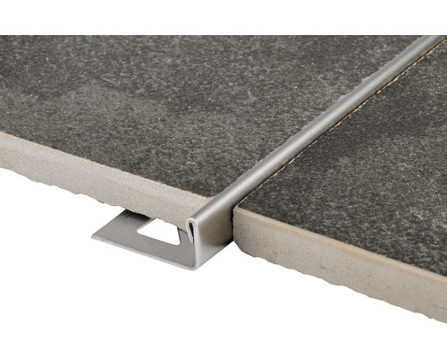 Profil metalic pentru faianță între două plăci