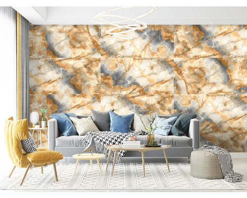 Living cu canapea, fotoliu și plăci de perete cu aspect de marmură