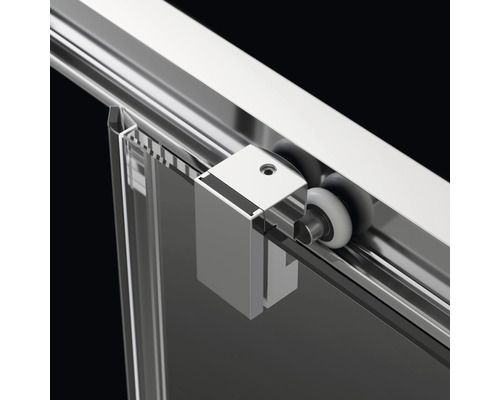 Imagine detaliată cu feroneria ușii glisante pentru o cabină de duș