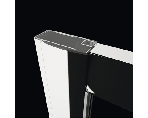 Vizualizare detaliată a unui profil de cabină de duș din sticlă