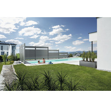Grădină cu piscină, paravan de confidențialitate și jardinieră pentru intimitate și decorare
