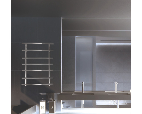 Baie modernă cu radiator pentru prosoape și chiuvetă dublă