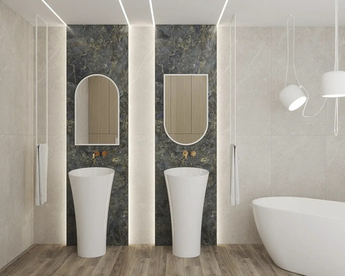 Baie cu două chiuvete, oglinzi și cadă