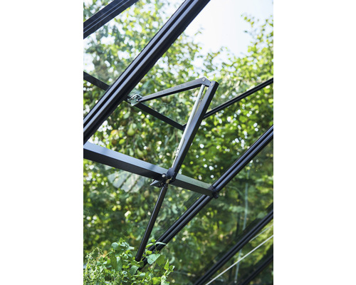 Imagine detaliată a unei sere cu mecanism de deschidere