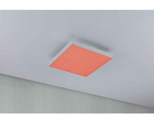 Plafonieră pătrată cu iluminare colorată