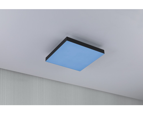Plafonieră pătrată cu suprafață luminoasă albastră