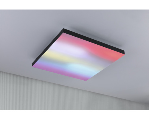 Plafonieră pătrată cu design modern