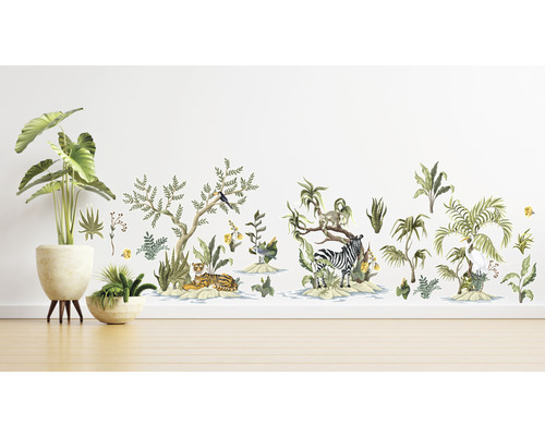 Decor de perete cu motive din junglă, incluzând un tigru, o zebră și plante tropicale