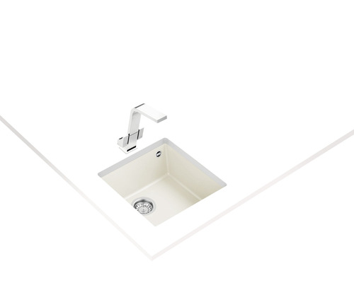 Chiuvetă cu baterie pe un blat