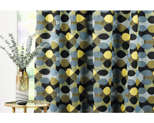 Cortină cu model geometric abstract pentru decorarea ferestrelor