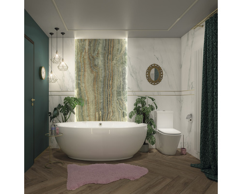 Baie modernă cu cadă, toaletă, oglindă și plante