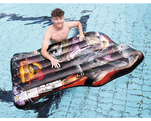 Saltea gonflabilă Jurassic World în piscină cu o persoană