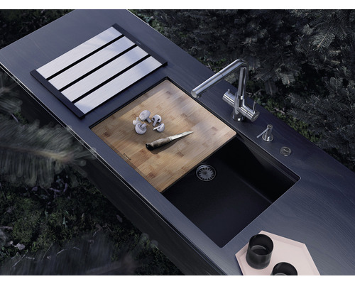 Chiuvetă de bucătărie exterioară cu tocător, suport de scurgere și robinet