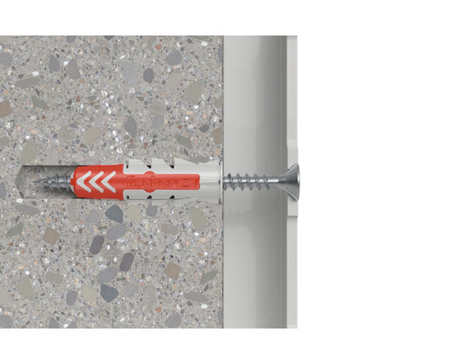 Diblu Fischer cu șurub în perete de beton