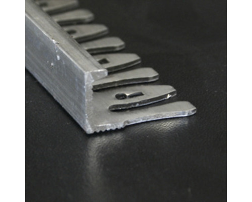 Șină de fixare din aluminiu în detaliu