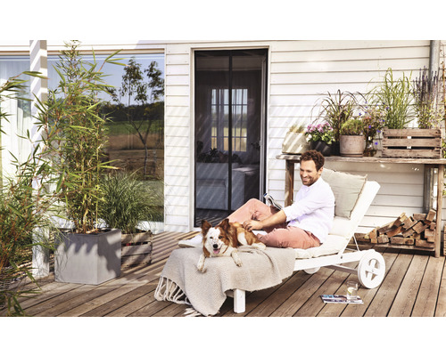 Plasă țânțari cu închidere magnetică pentru ușă tesa® Insect Stop antracit 100x220 cm Plasă țânțari cu închidere magnetică pentru ușă tesa® Insect Stop antracit 100x220 cm