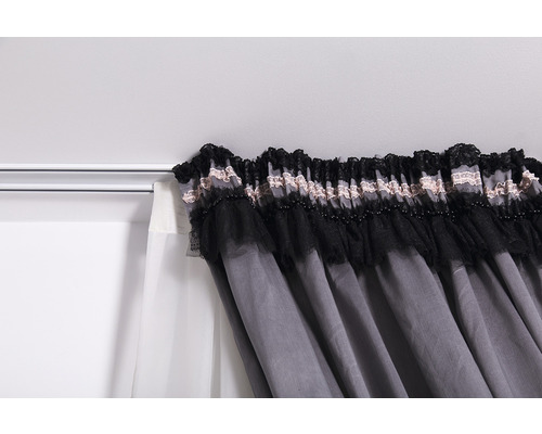 Bară de perdea cu perdea și voal