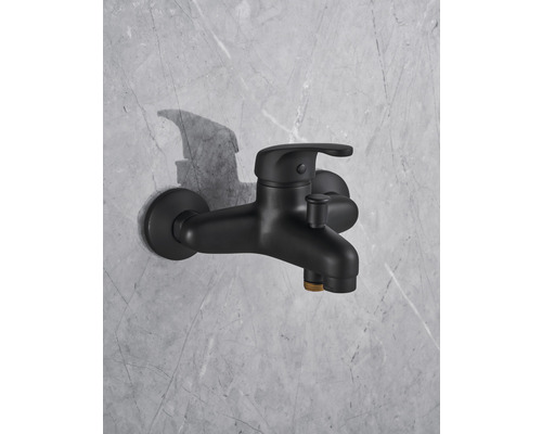 Baterie de baie monocomandă neagră pentru montare pe perete