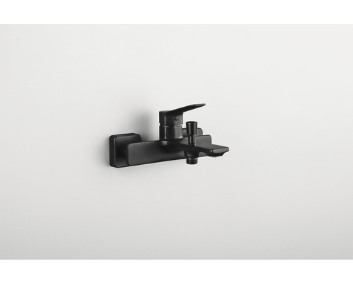 Baterie de baie neagră pentru montaj pe perete